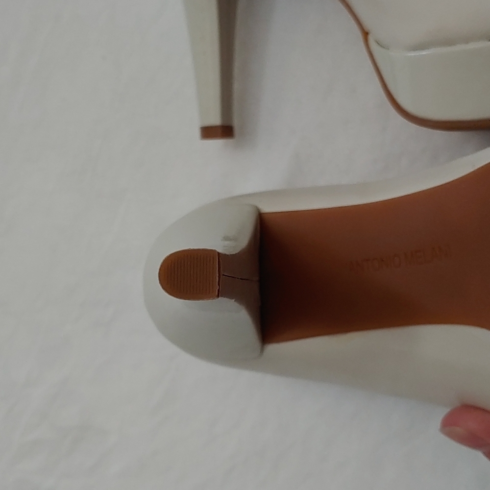 Antonio Melani 4 inch Heels - Picture 6 of 7